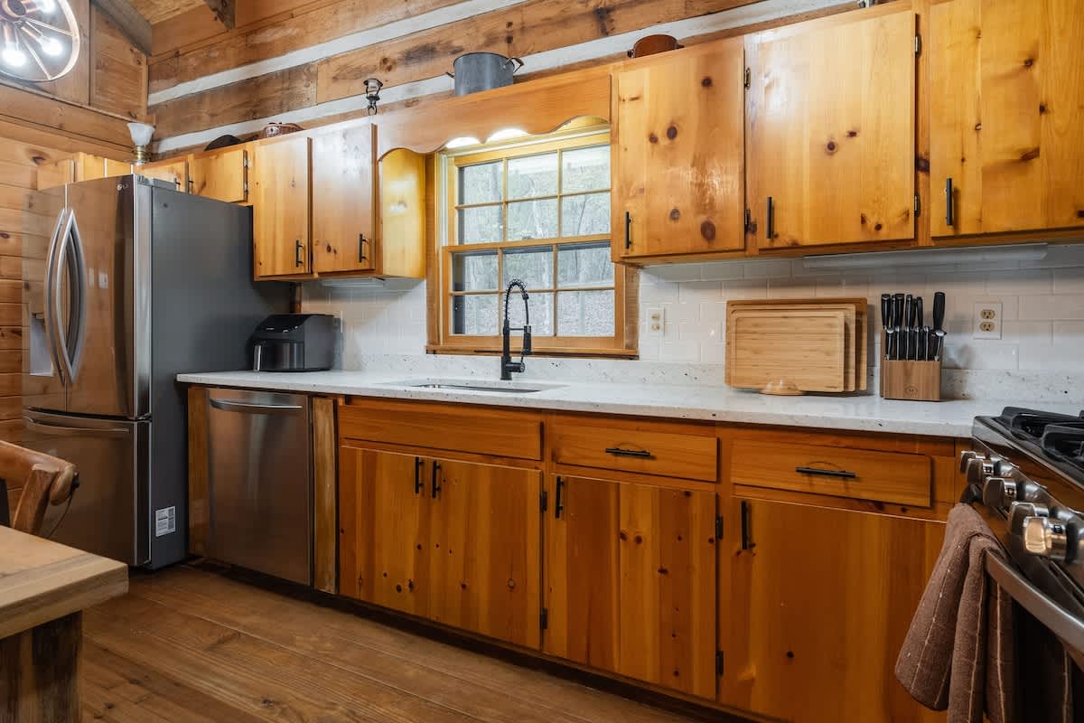 Creekside Cabin #77