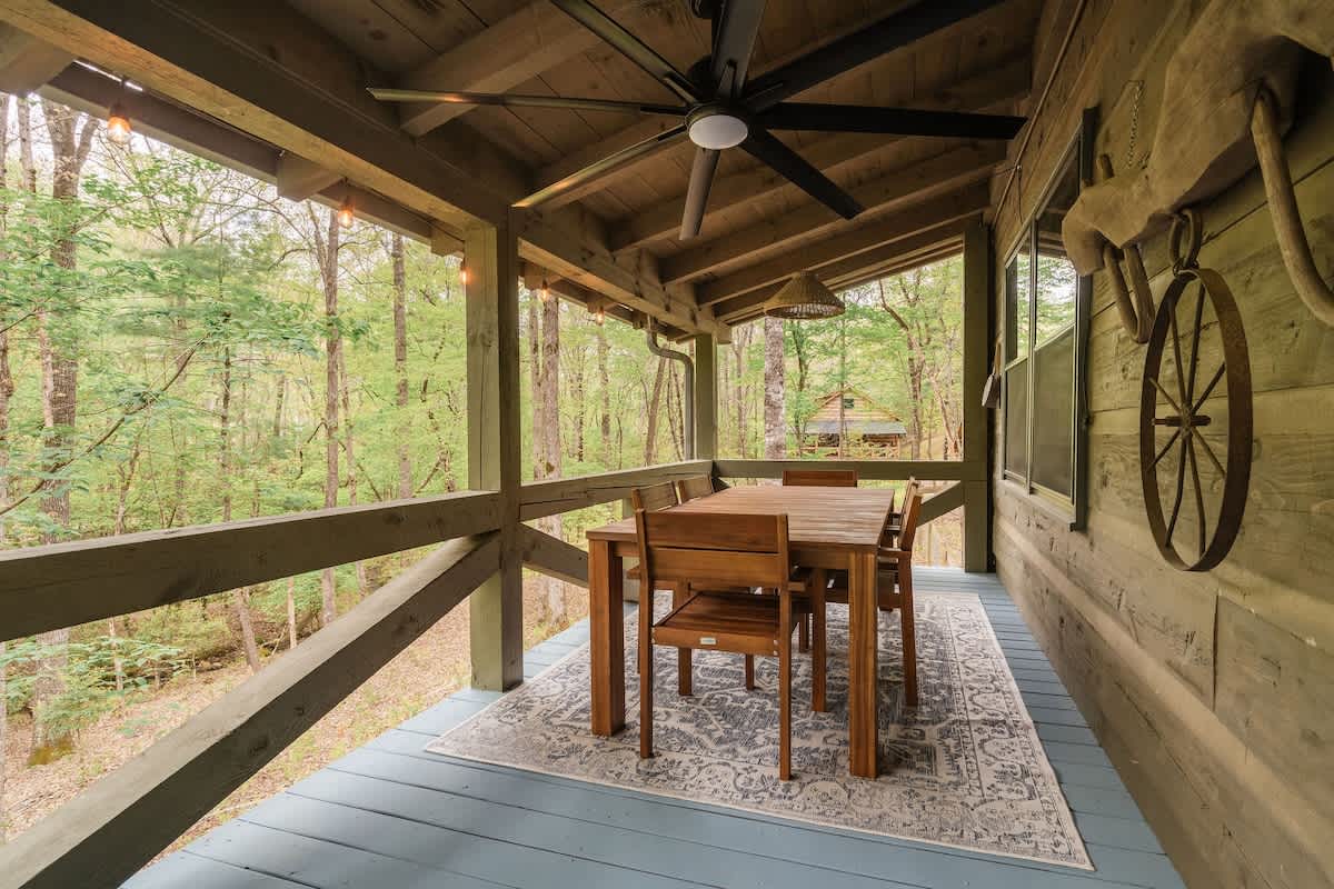 Creekside Cabin #99