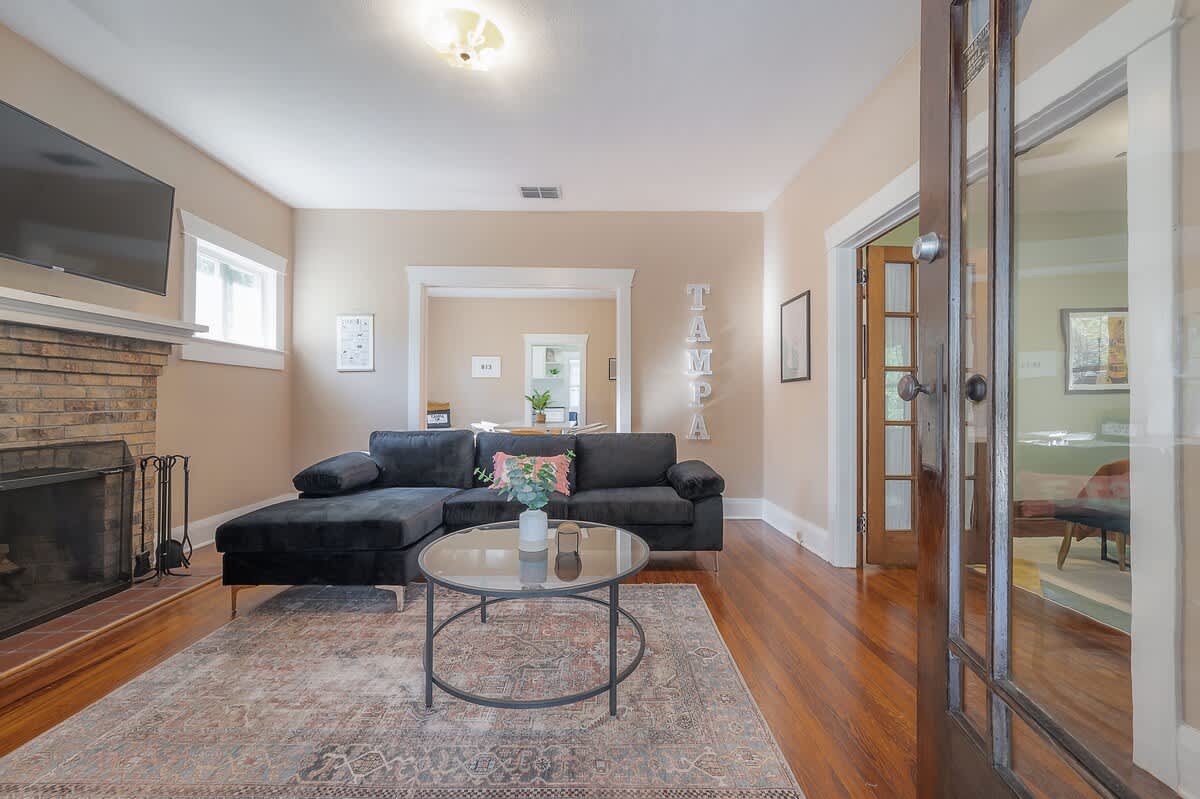 Tampa House #33