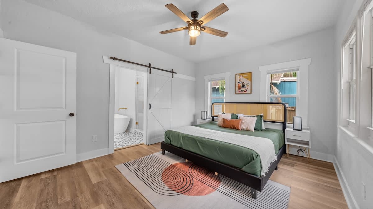Comanche 4 Bed #12