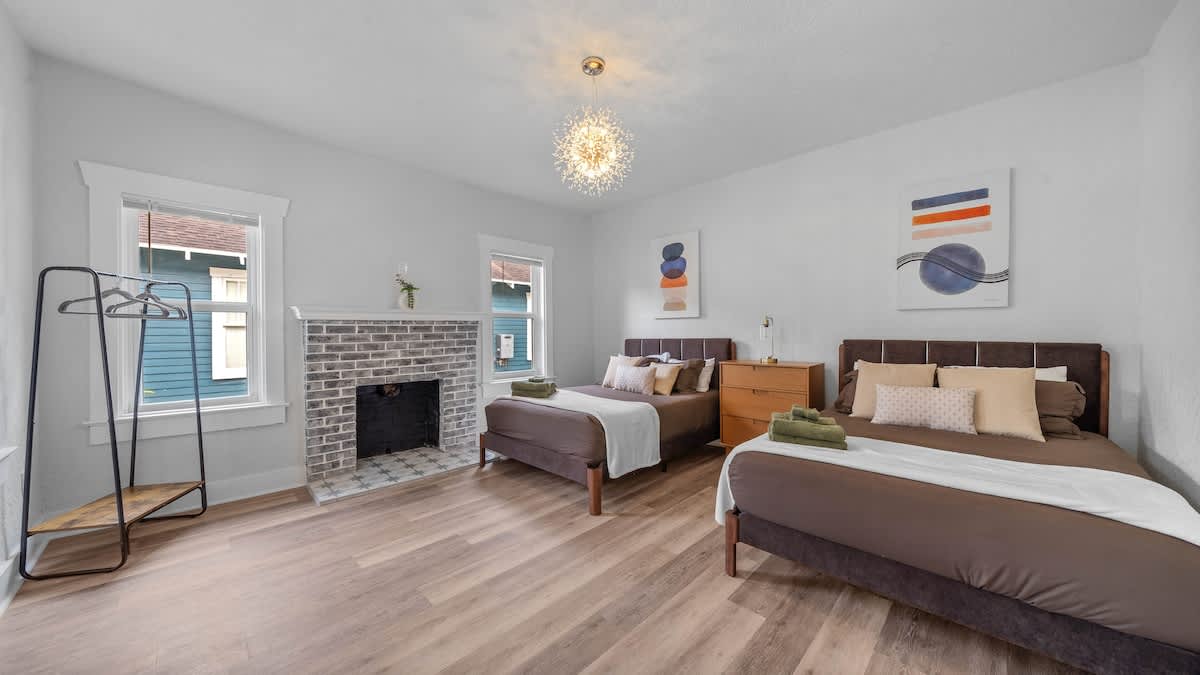 Comanche 4 Bed #40