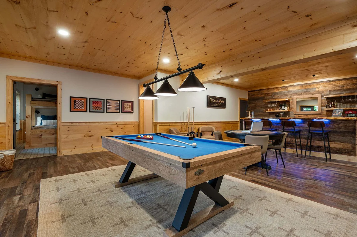 Tucked Away Cabin #4