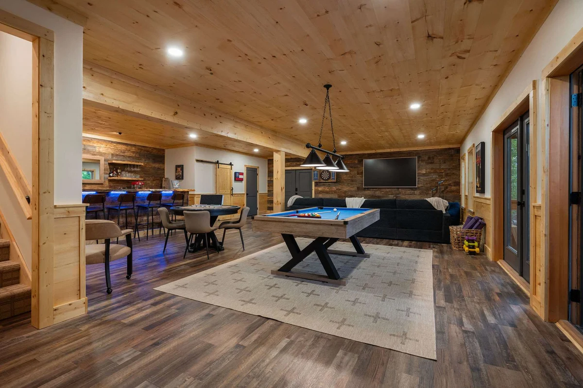 Tucked Away Cabin #52