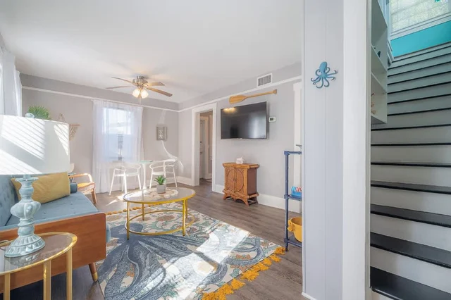 Beach House #25
