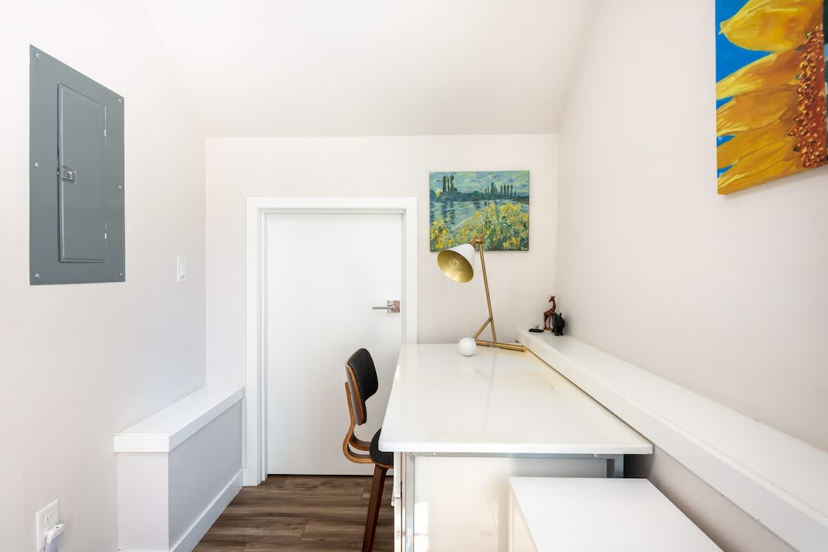 Alberta Abode #22