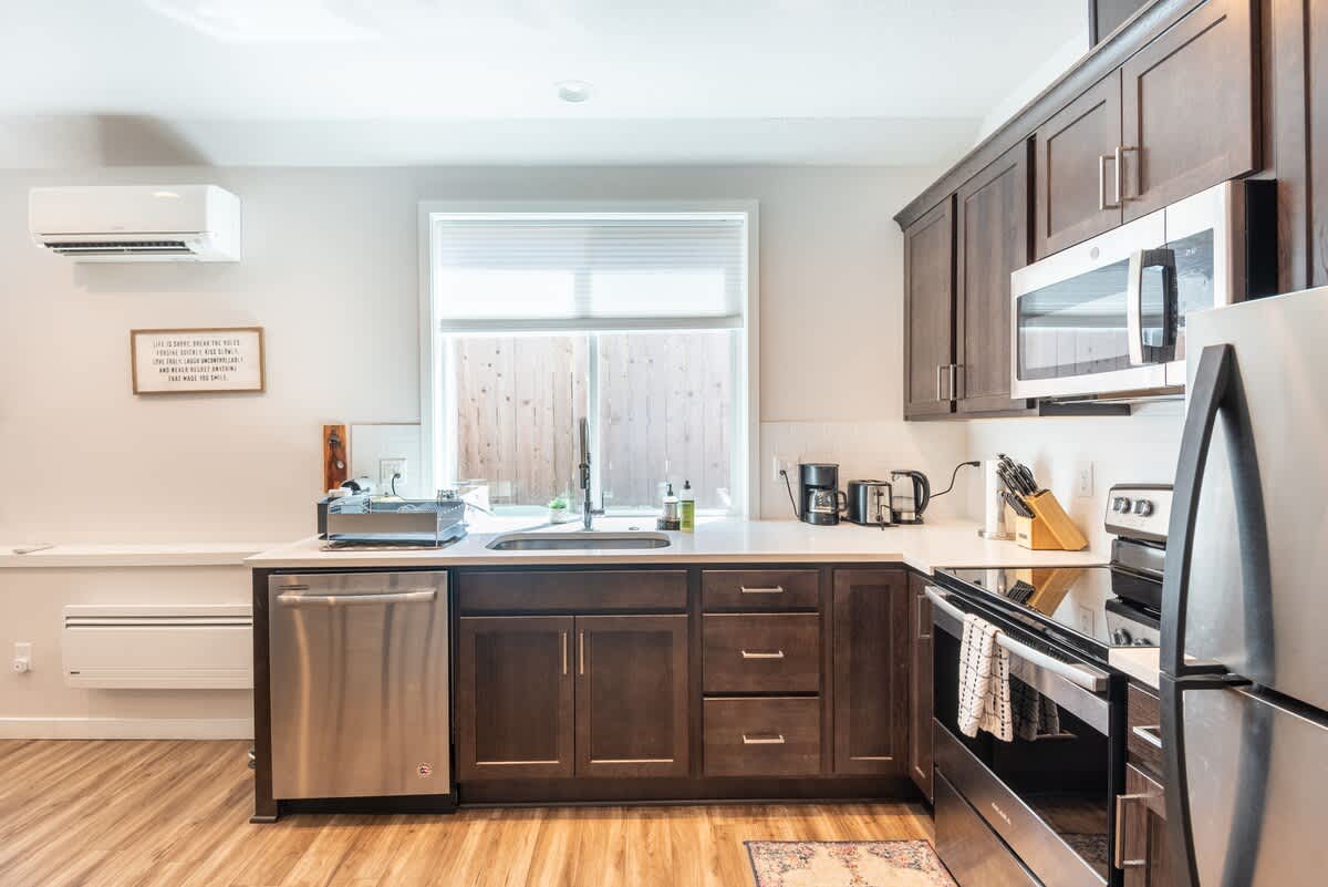 Alberta Abode #41