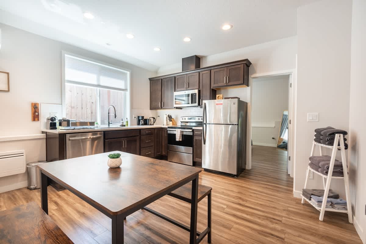 Alberta Abode #36