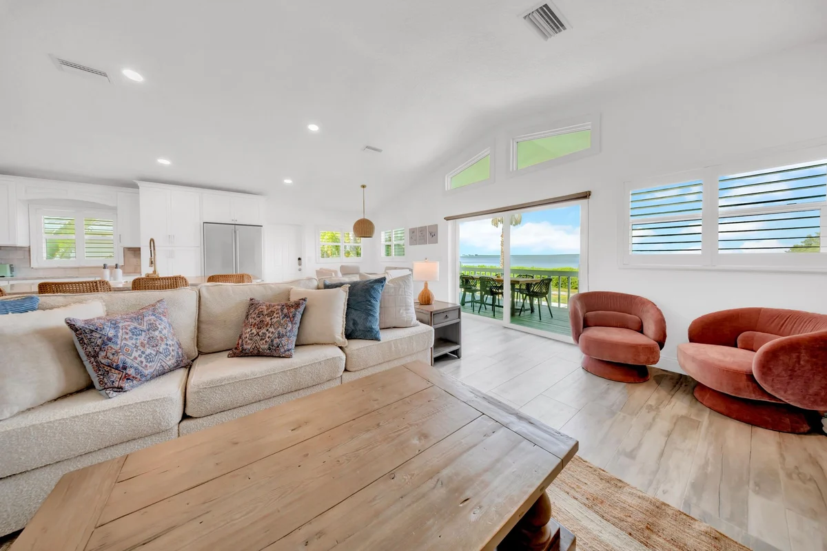 Seaside Sanctuary #185