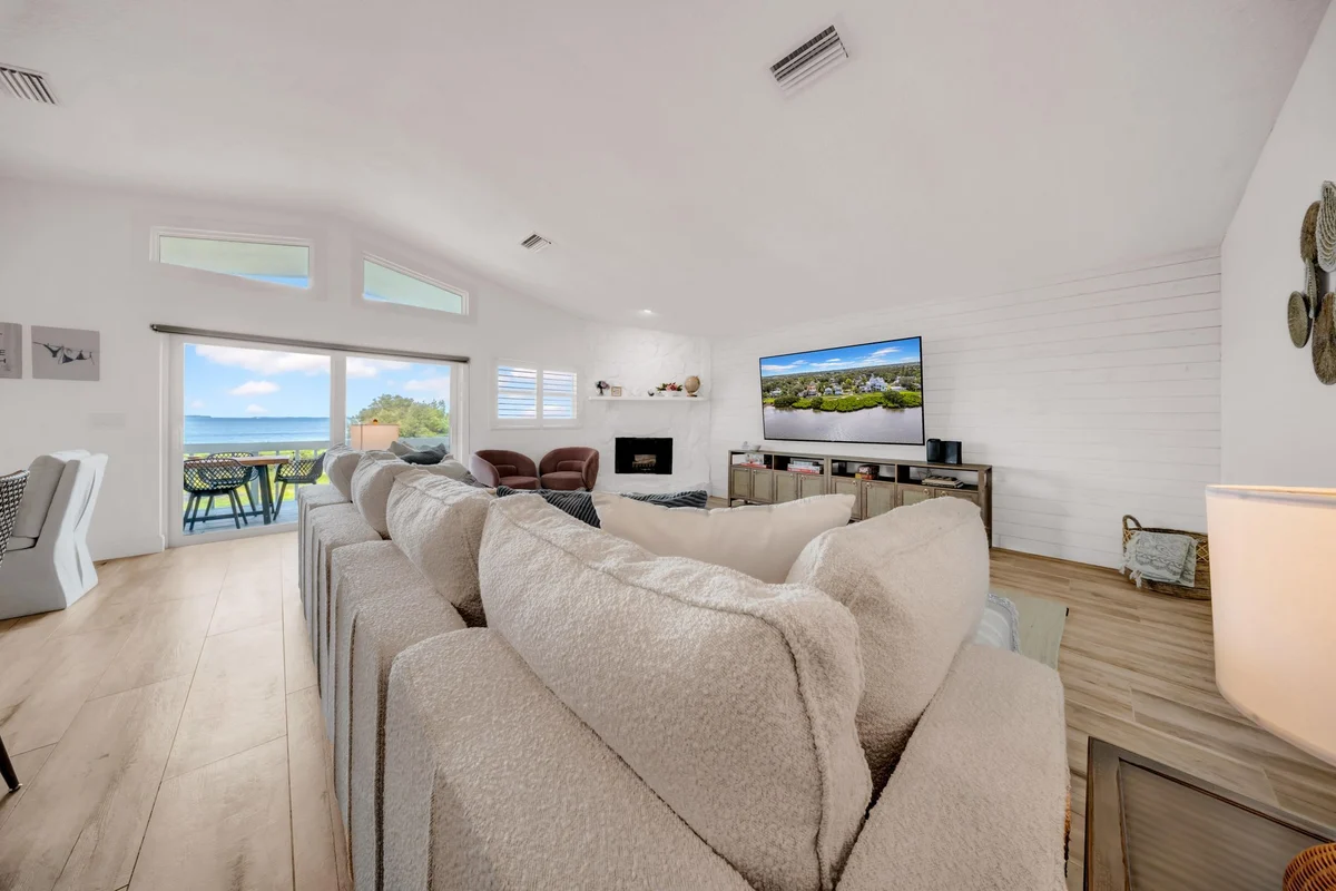 Seaside Sanctuary #137