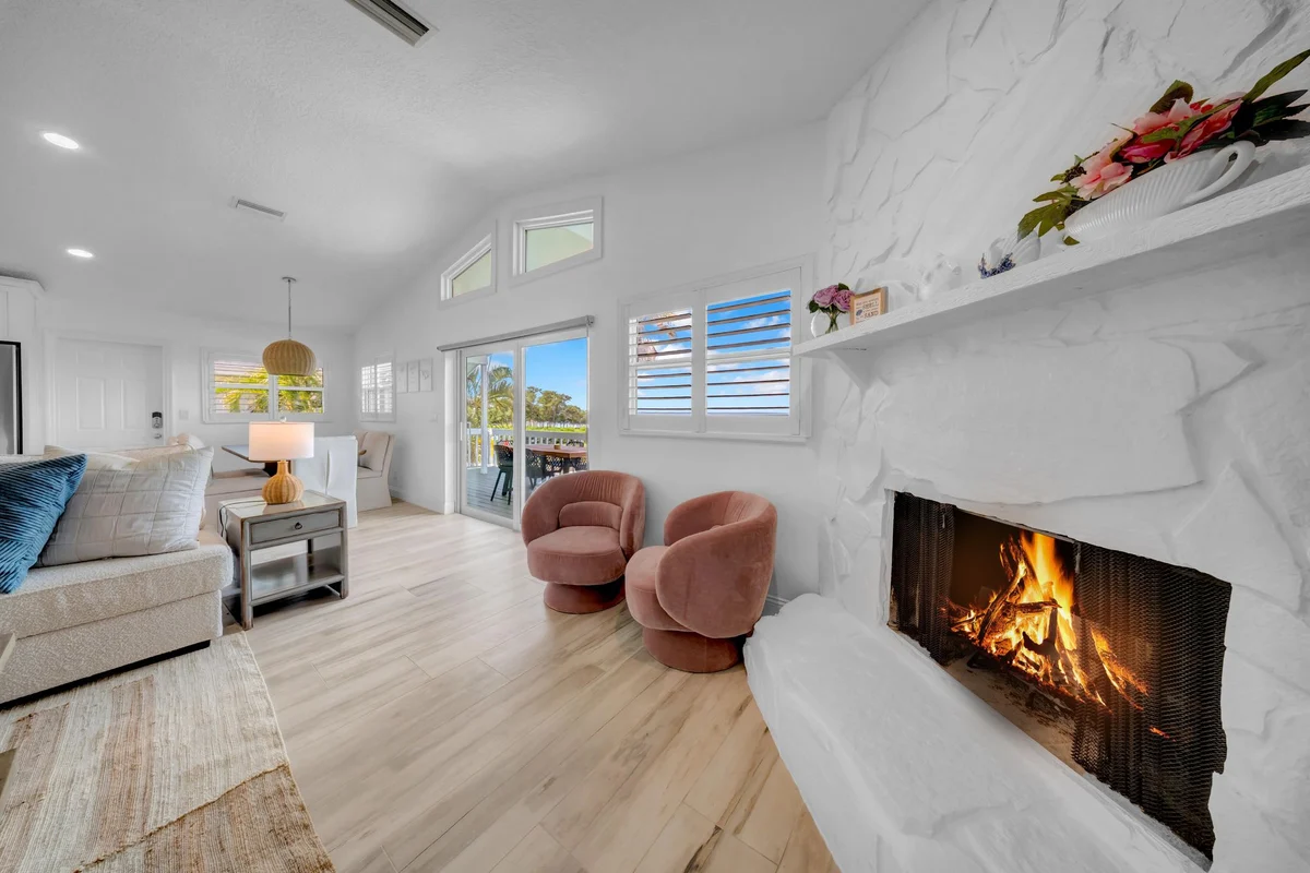 Seaside Sanctuary #173