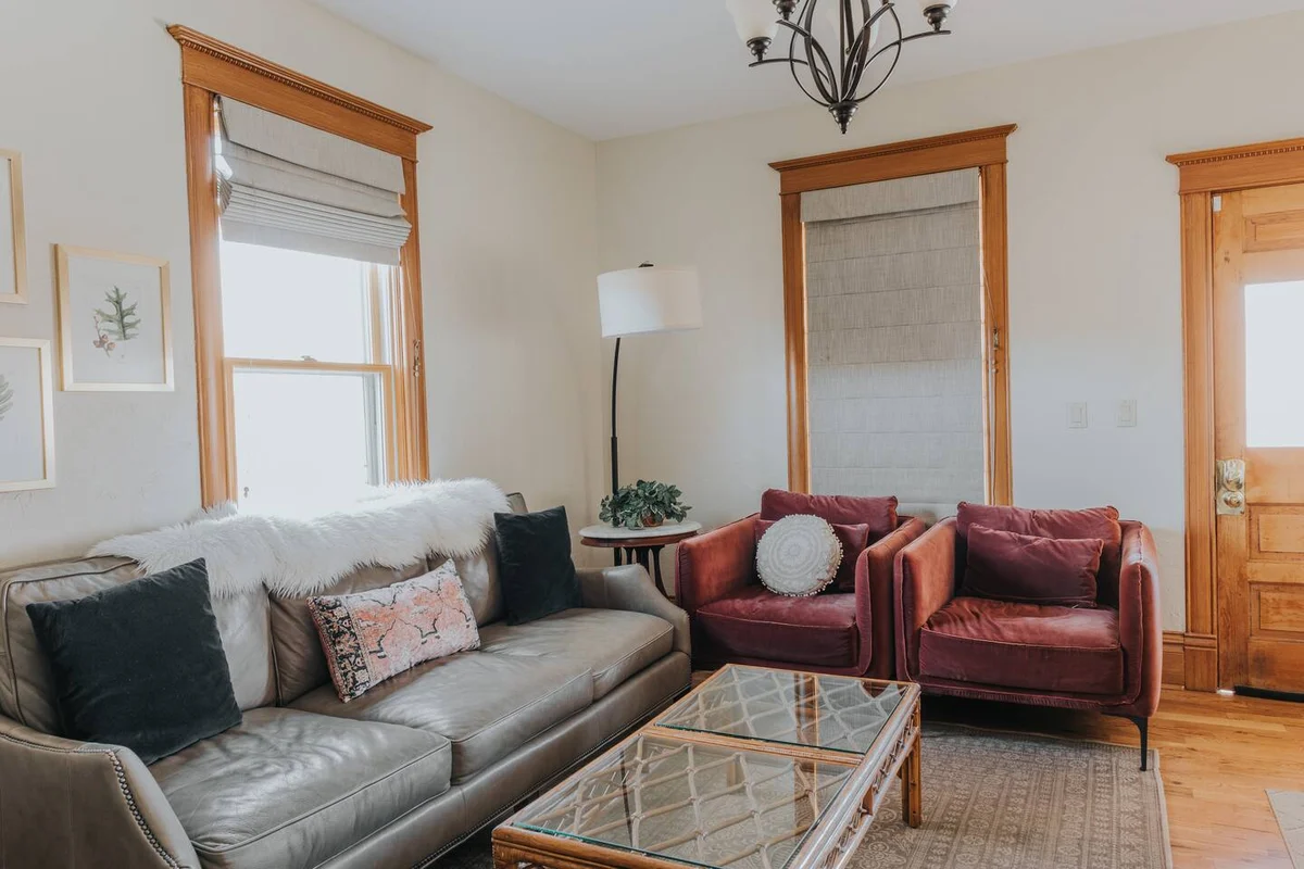 Spacious Downtown Family Home: Hot Tub & Fire Pit #59