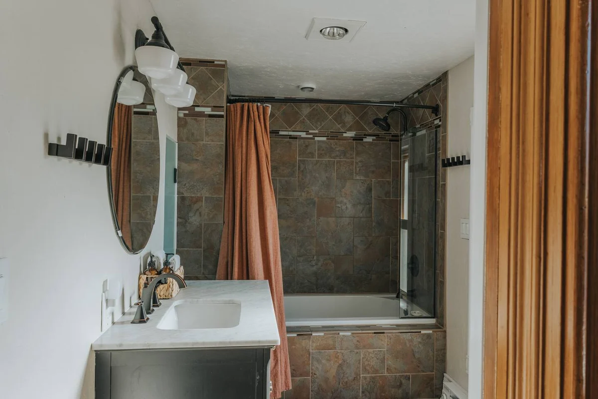 Spacious Downtown Family Home: Hot Tub & Fire Pit #32