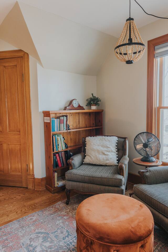 Spacious Downtown Family Home: Hot Tub & Fire Pit #12