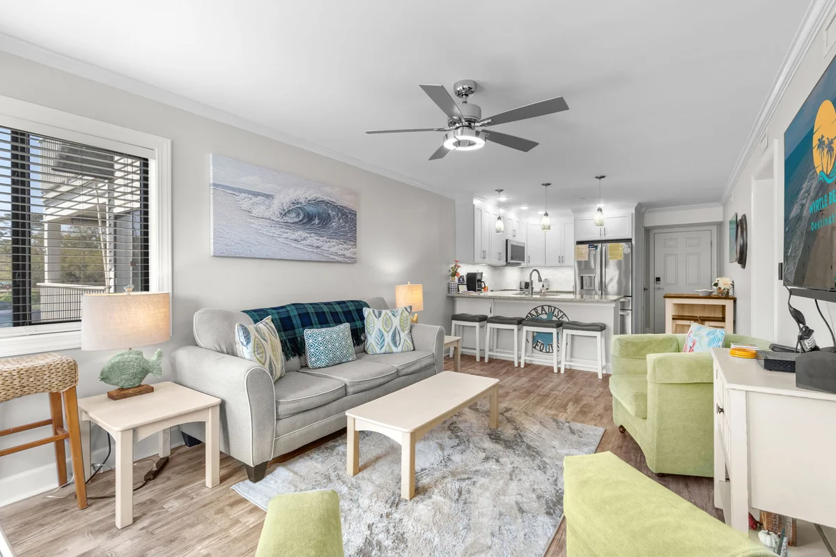 Condo in Myrtle Beach property photo 4