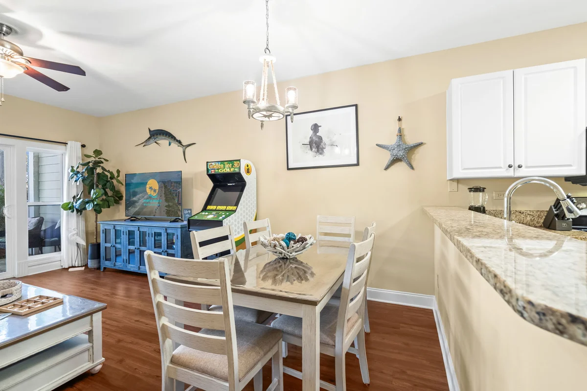World Tour 103 property photo 3
