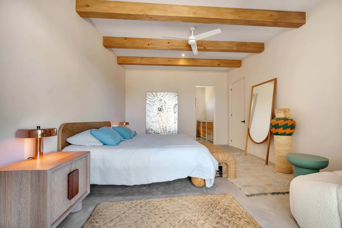 Bedroom 3 image 1