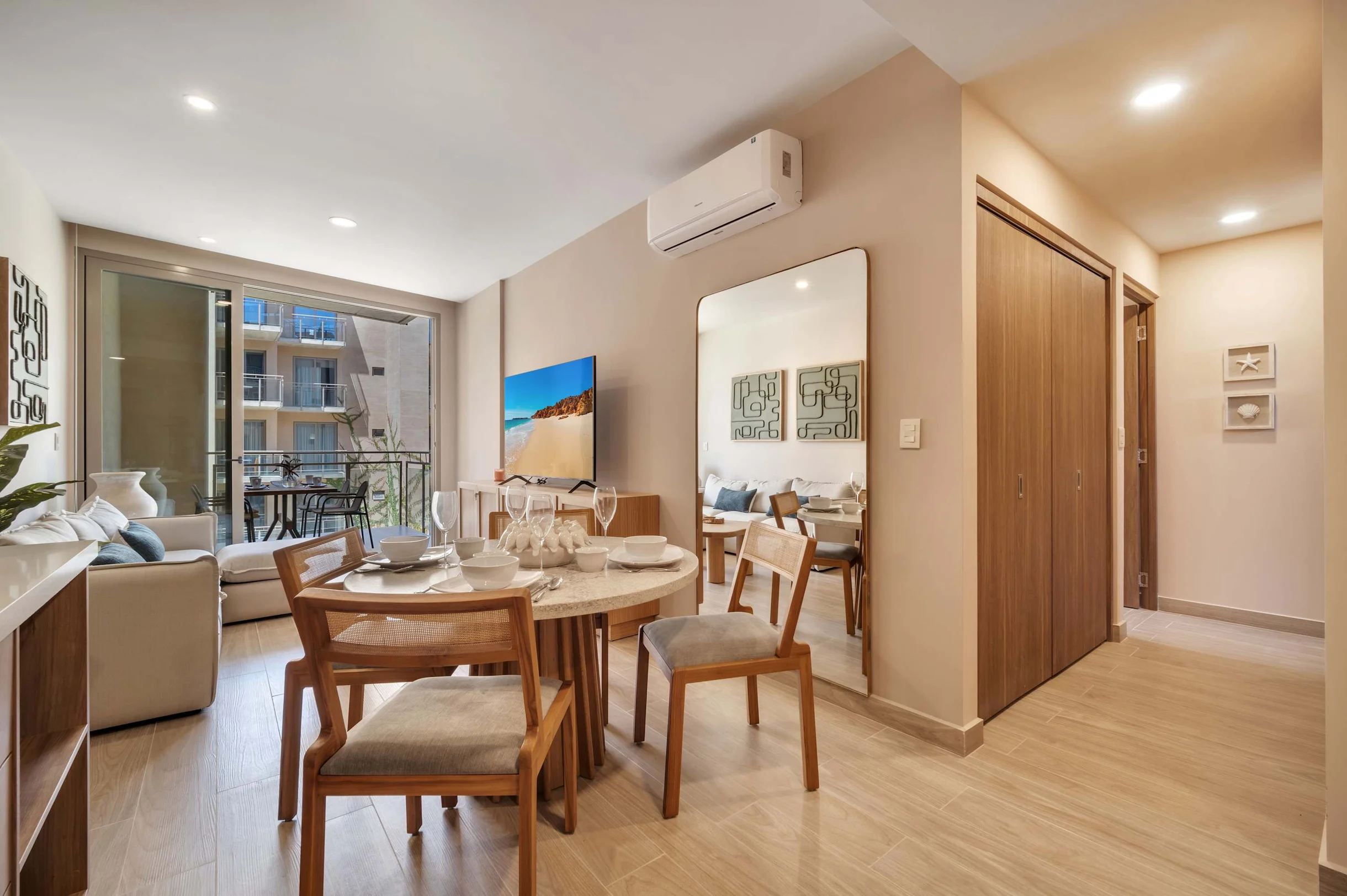 2BD UPPER B3-05 #7