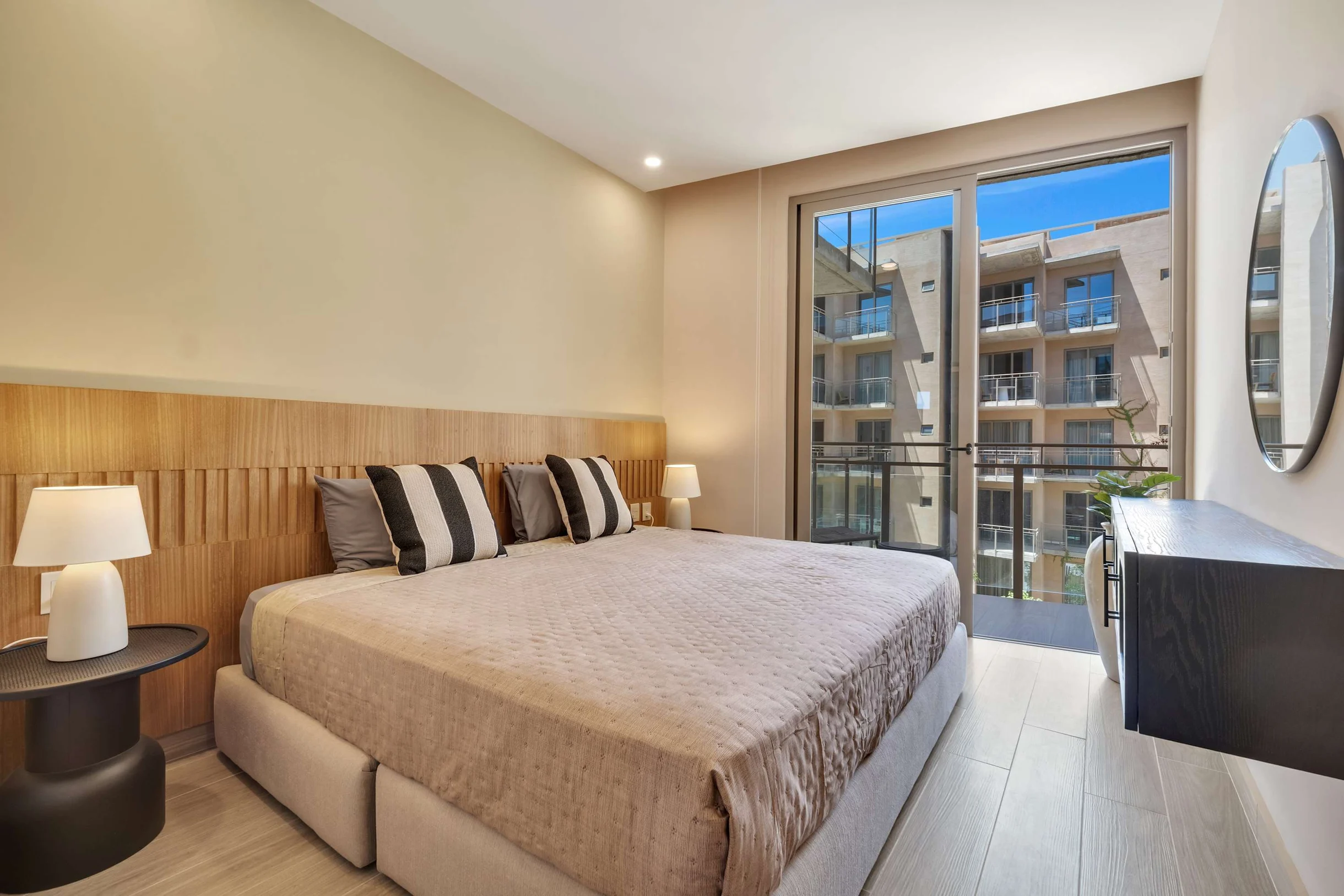 2BD UPPER B3-05 #3
