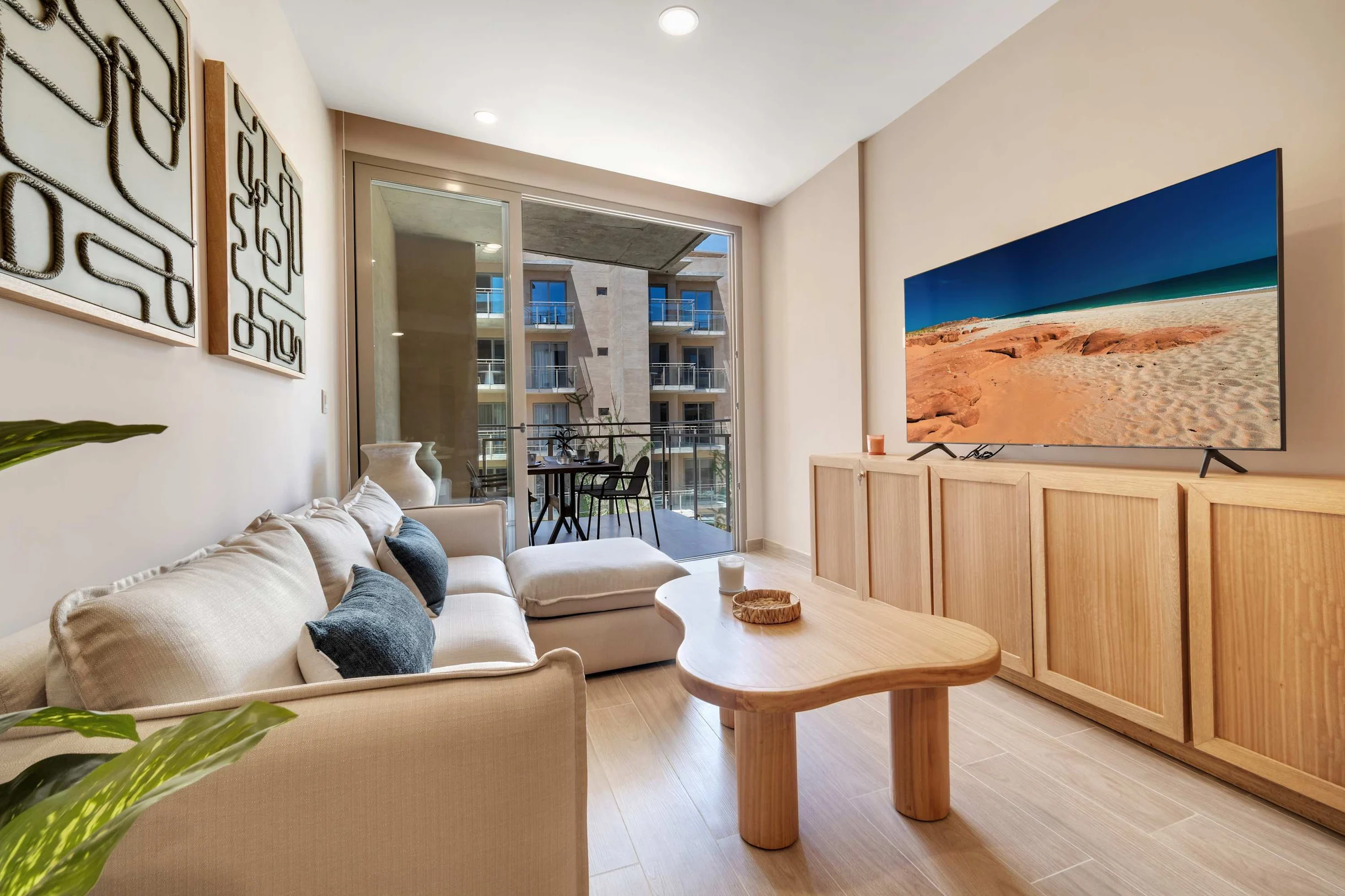 2BD UPPER B3-05 #1