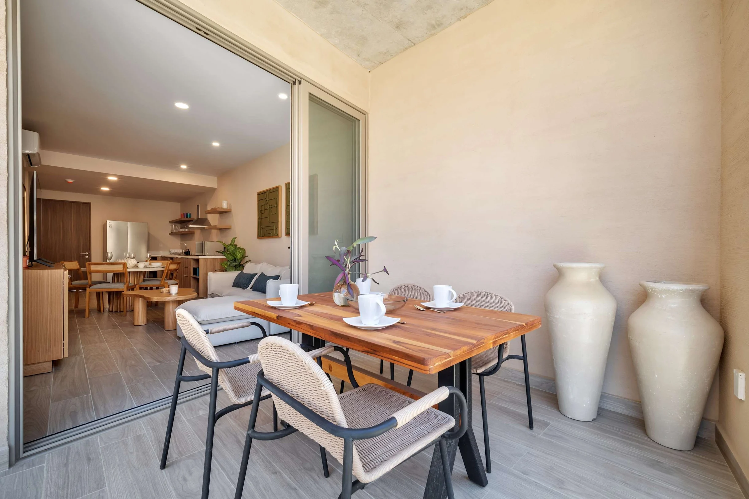 2BD UPPER B3-05 #9