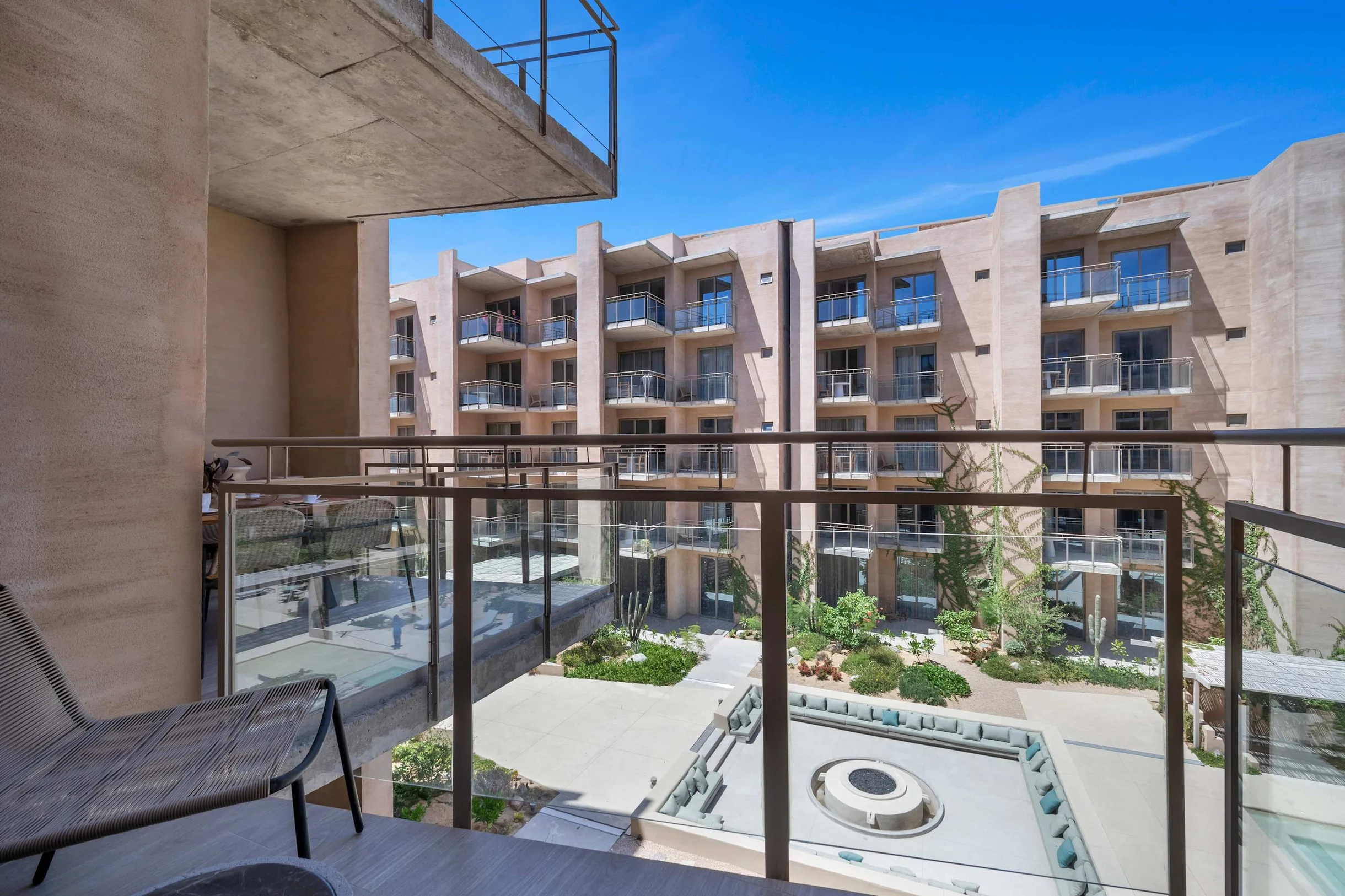 2BD UPPER B3-05 #15