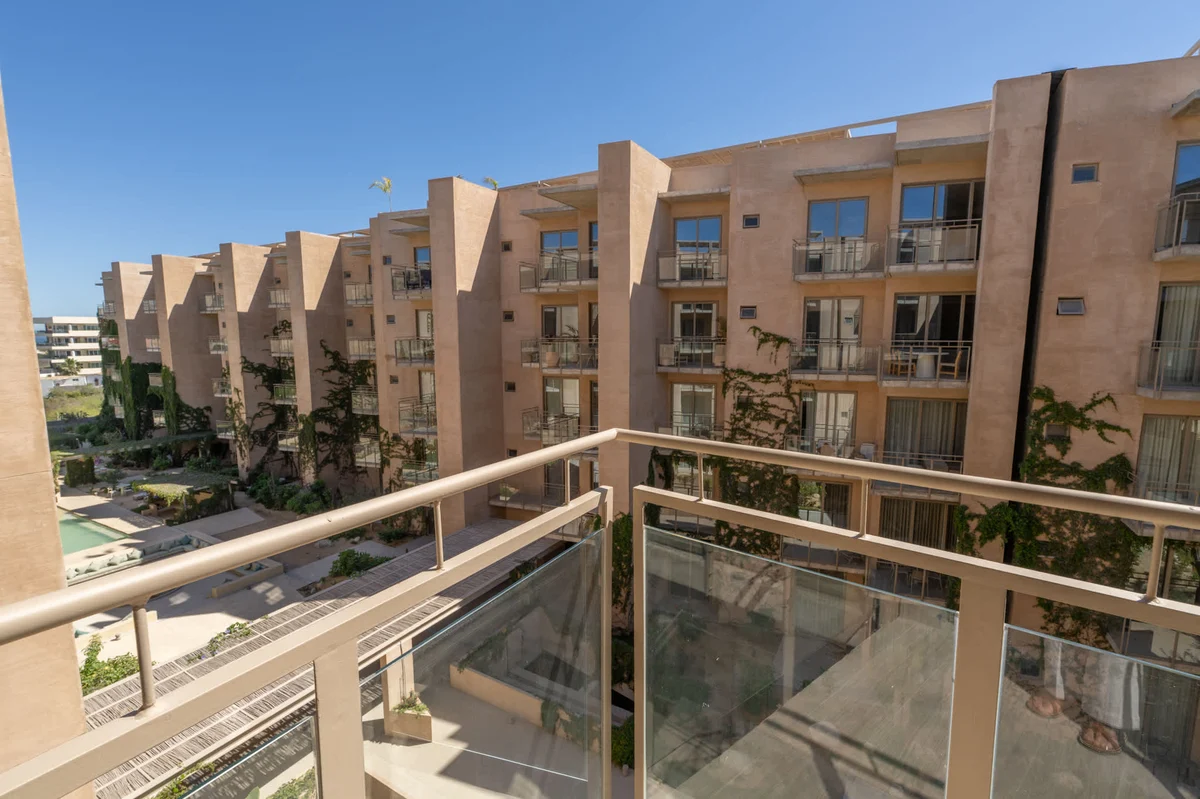 2BD UPPER A4-02 #28