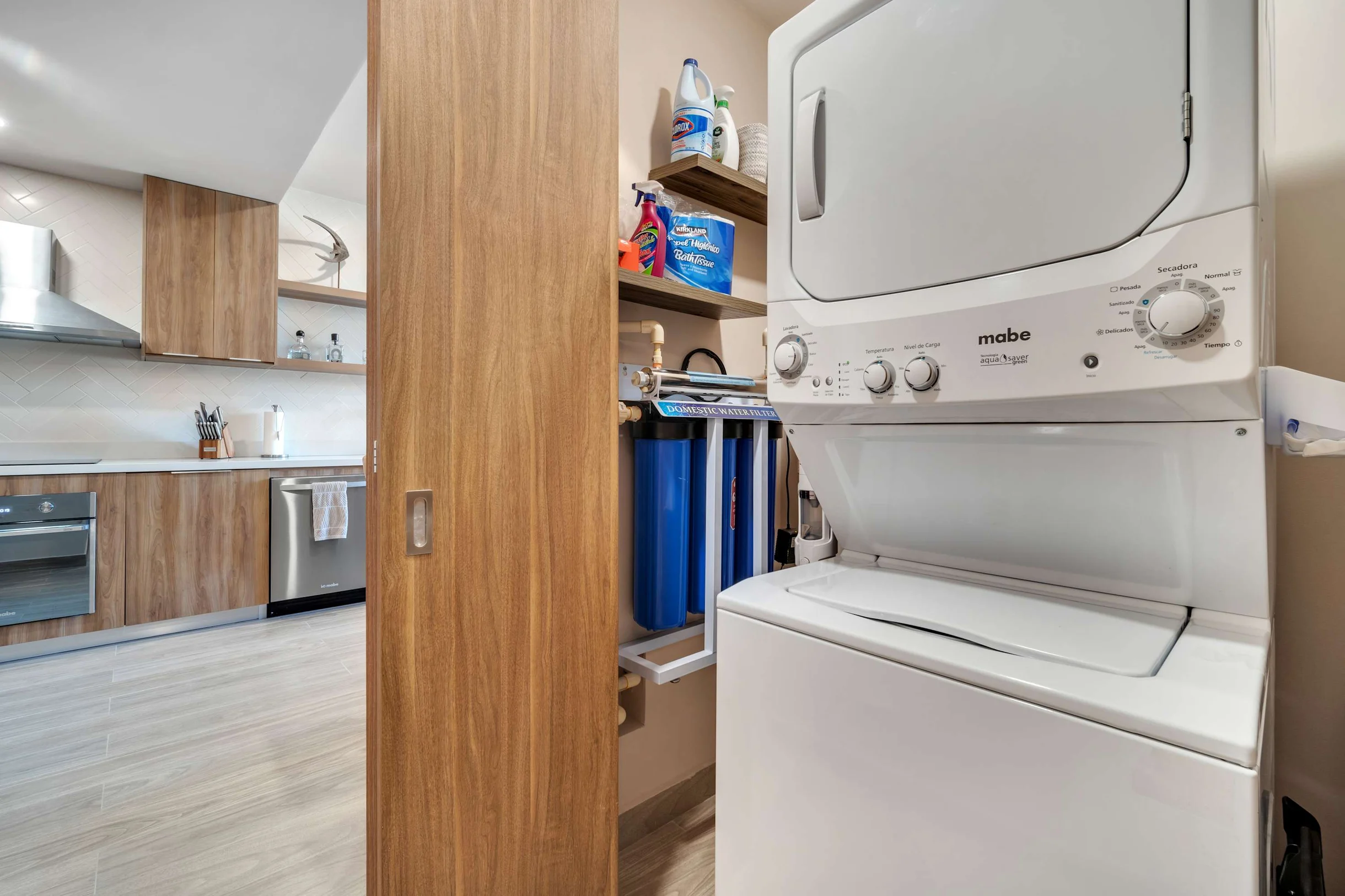 2BD PENTHOUSE B5-04 #12