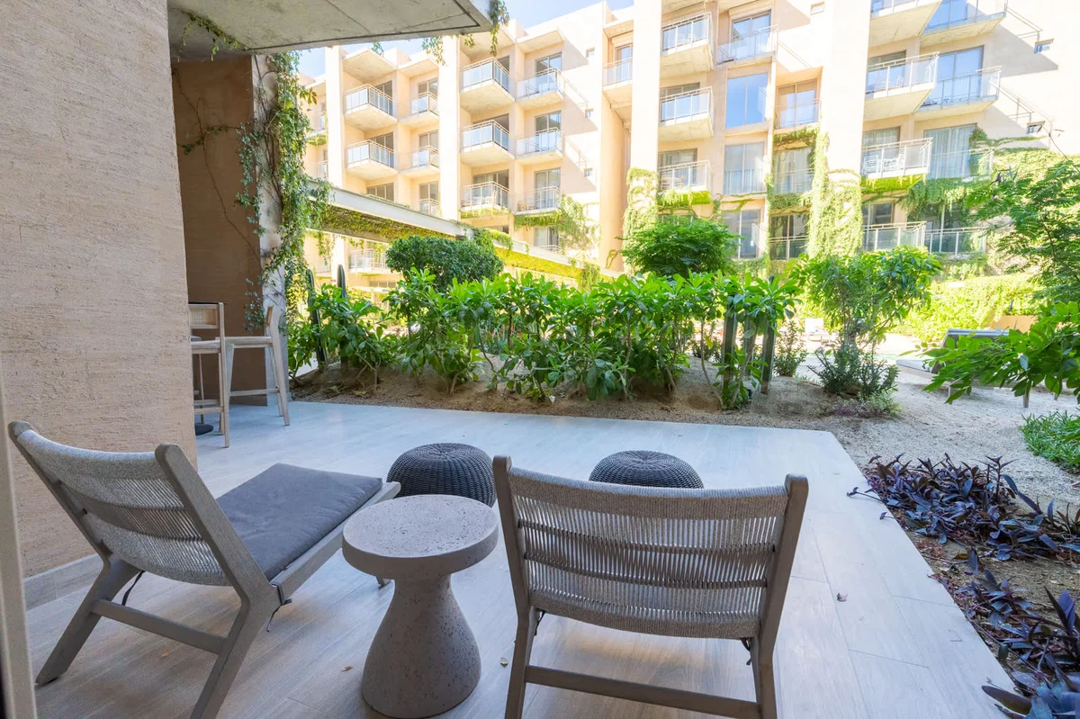 2BD GROUND B1-07 #43