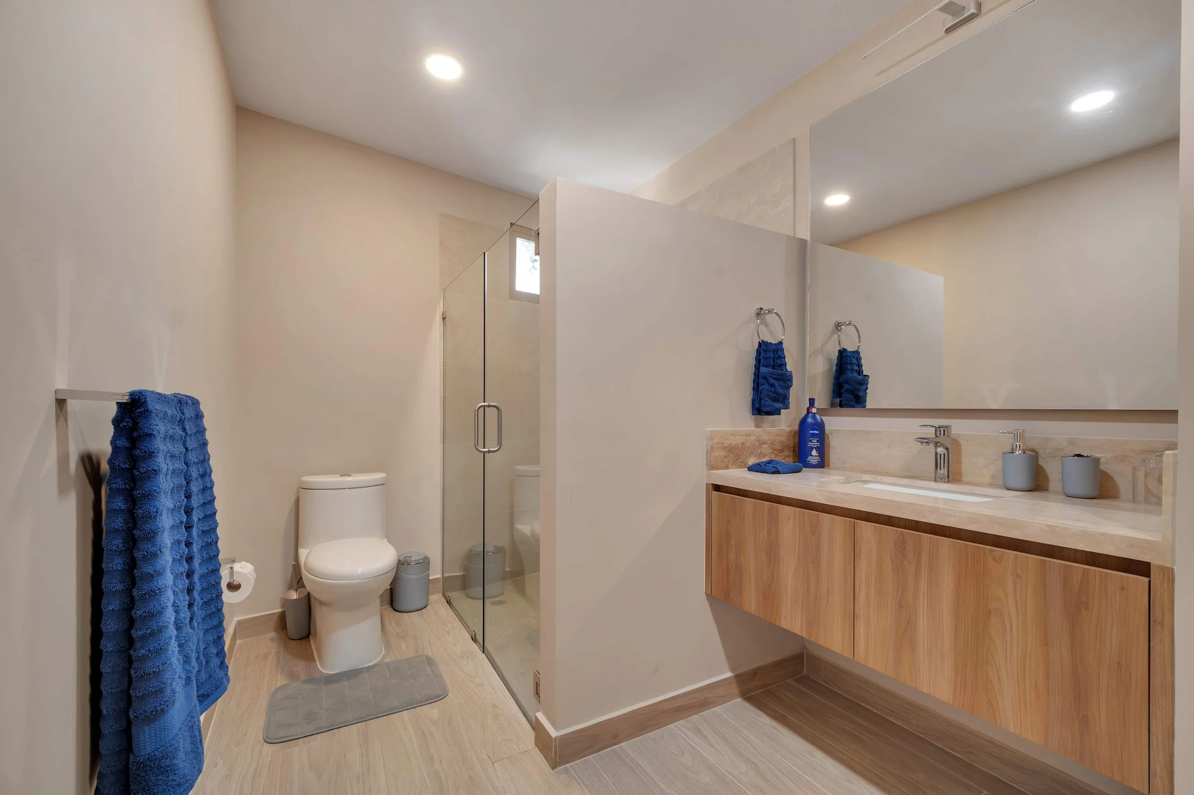 2BD UPPER B3-02 #11