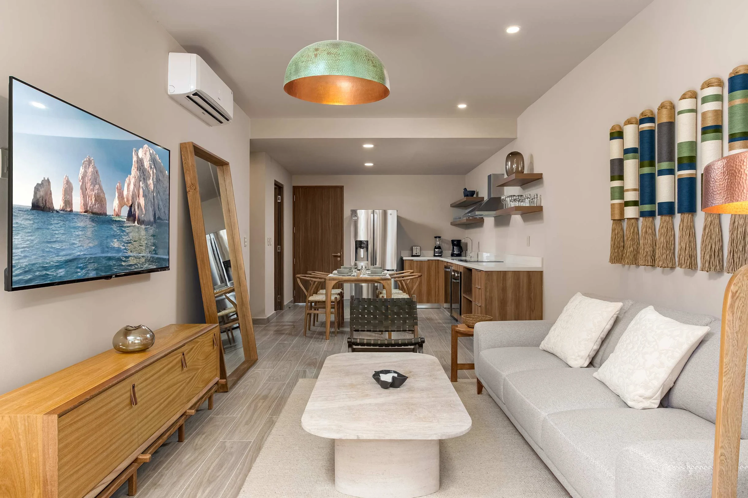 2BD UPPER B3-04 #9