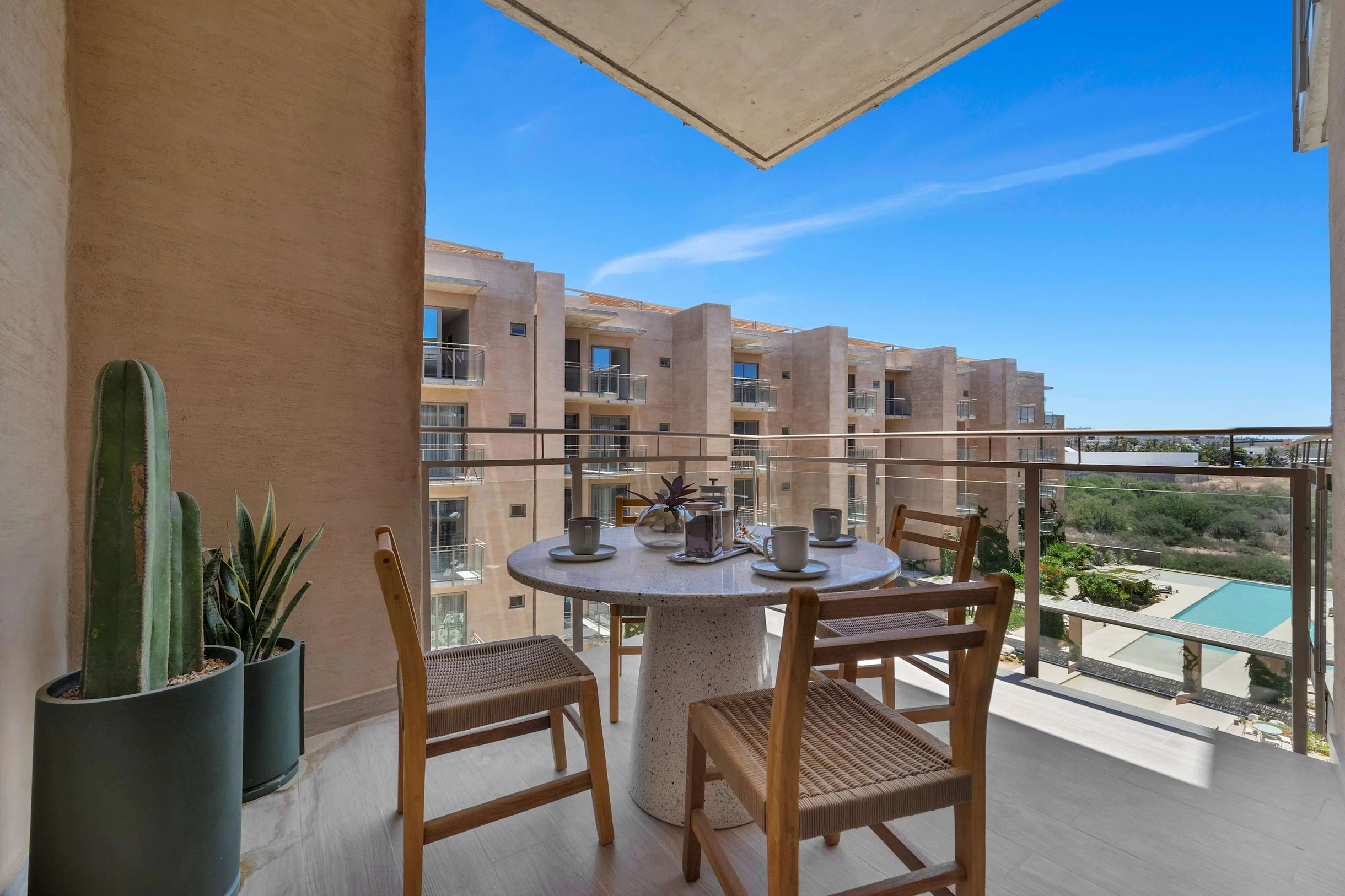 2BD UPPER B4-04 #7