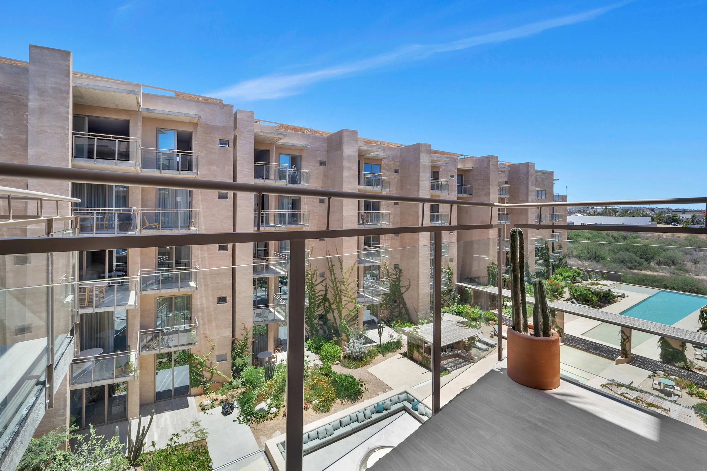 2BD UPPER B4-04 #16