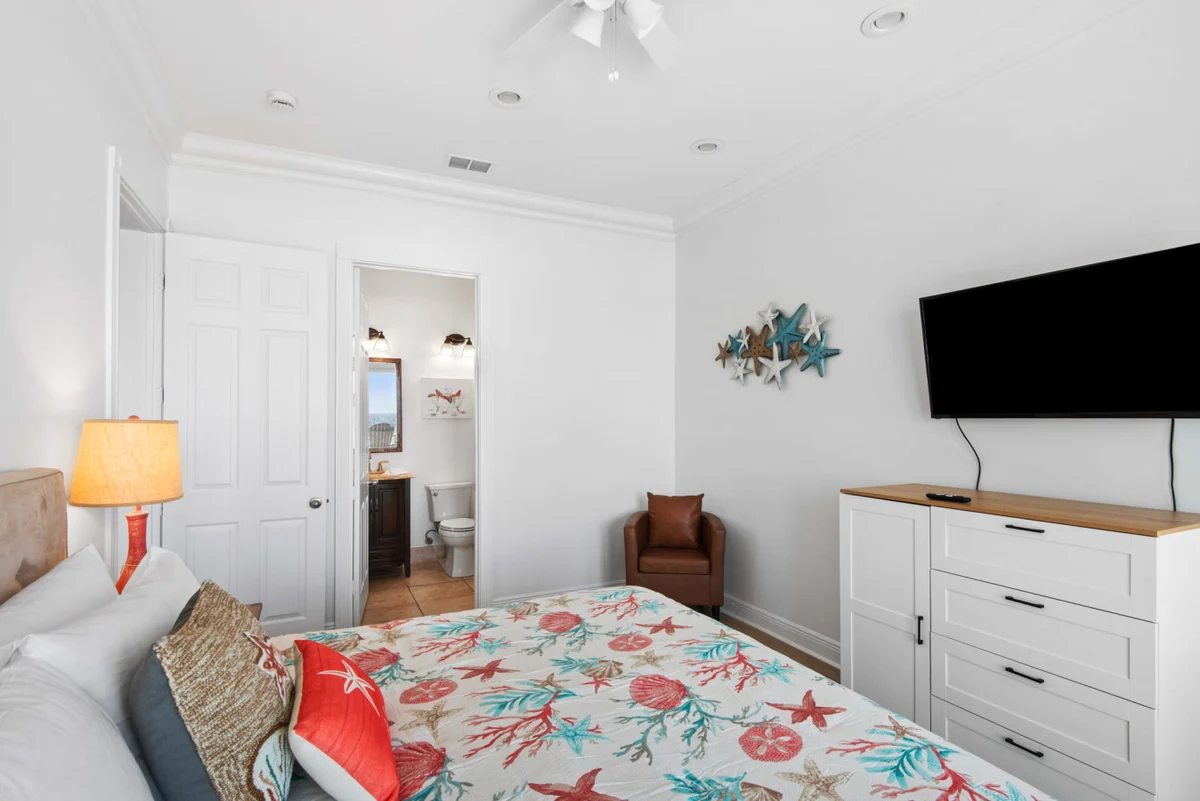 Beach Front Destin - Private Pool - Hot Tub & Game Room - Elevator - 8 bedrooms #26