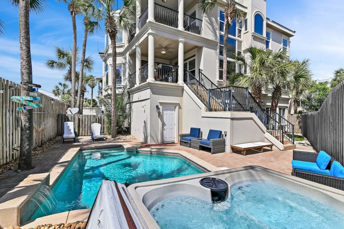 Private Pool - Hot Tub - Gulf Views - Walk to Beach - Chairs included #8