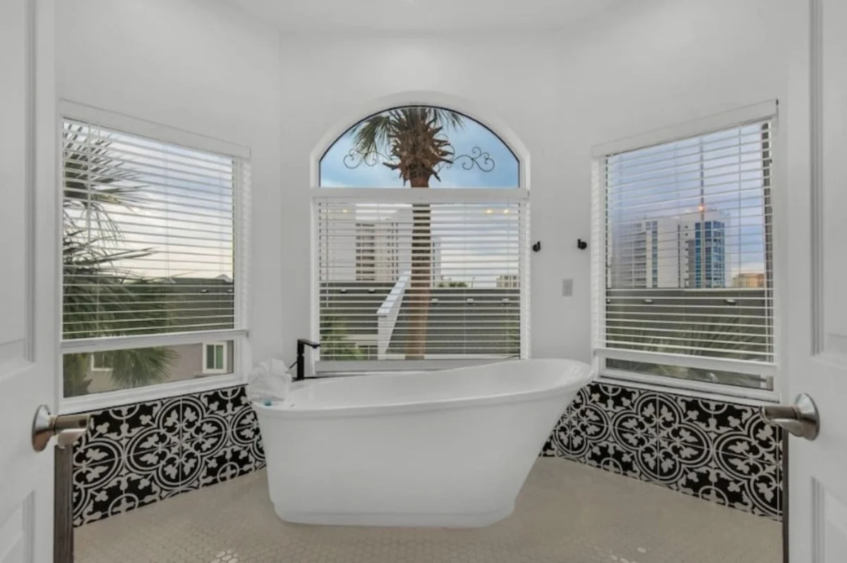Private Pool - Hot Tub - Gulf Views - Walk to Beach - Chairs included #11