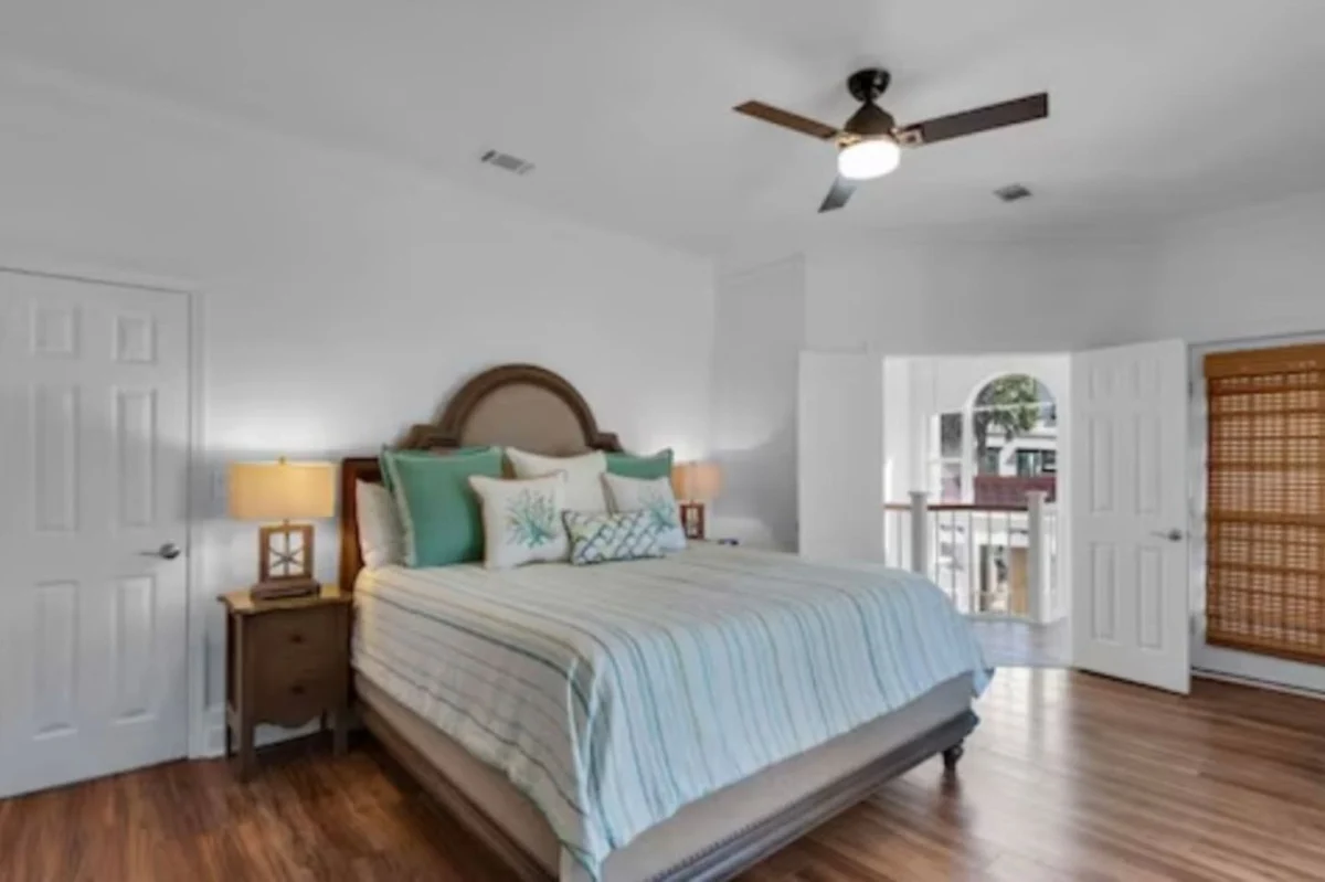 Private Pool - Hot Tub - Gulf Views - Walk to Beach - Chairs included #32
