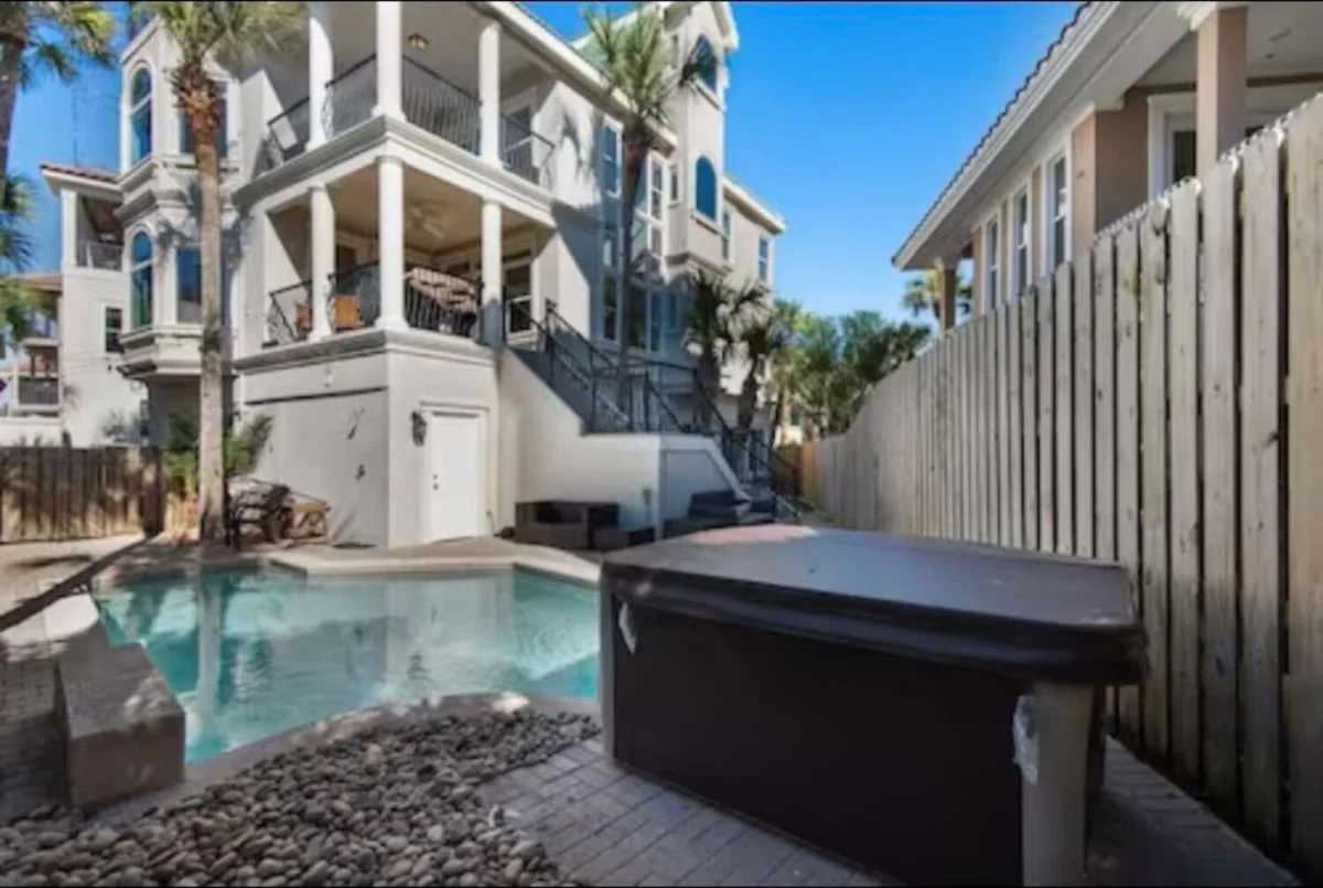 Private Pool - Hot Tub - Gulf Views - Walk to Beach - Chairs included #41