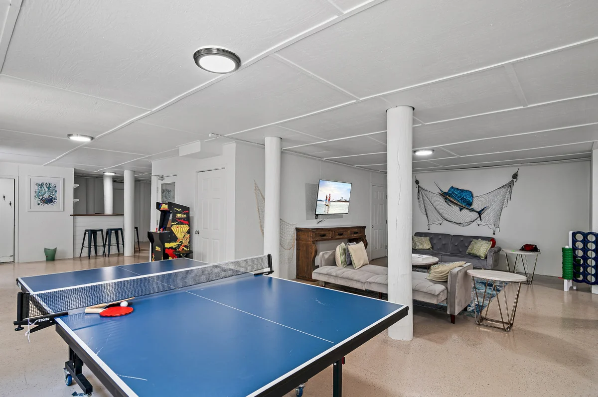 Private Pool - Hot Tub - Gulf Views - Walk to Beach - Chairs included #57