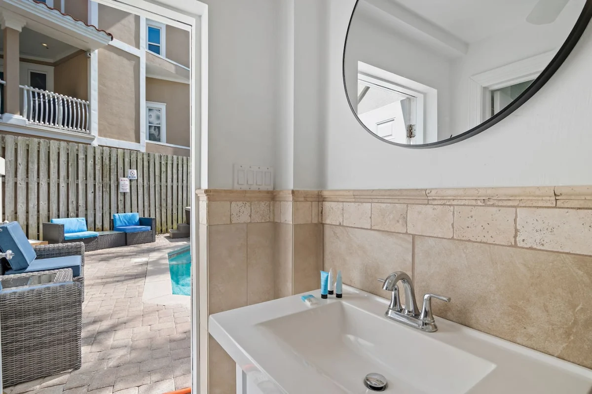 Private Pool - Hot Tub - Gulf Views - Walk to Beach - Chairs included #65