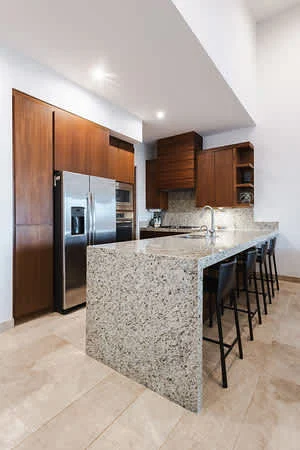 2 Bedroom Penthouse with Jacuzzi #13