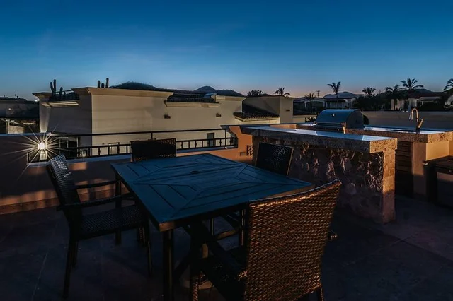 2 Bedroom Penthouse with Jacuzzi #14