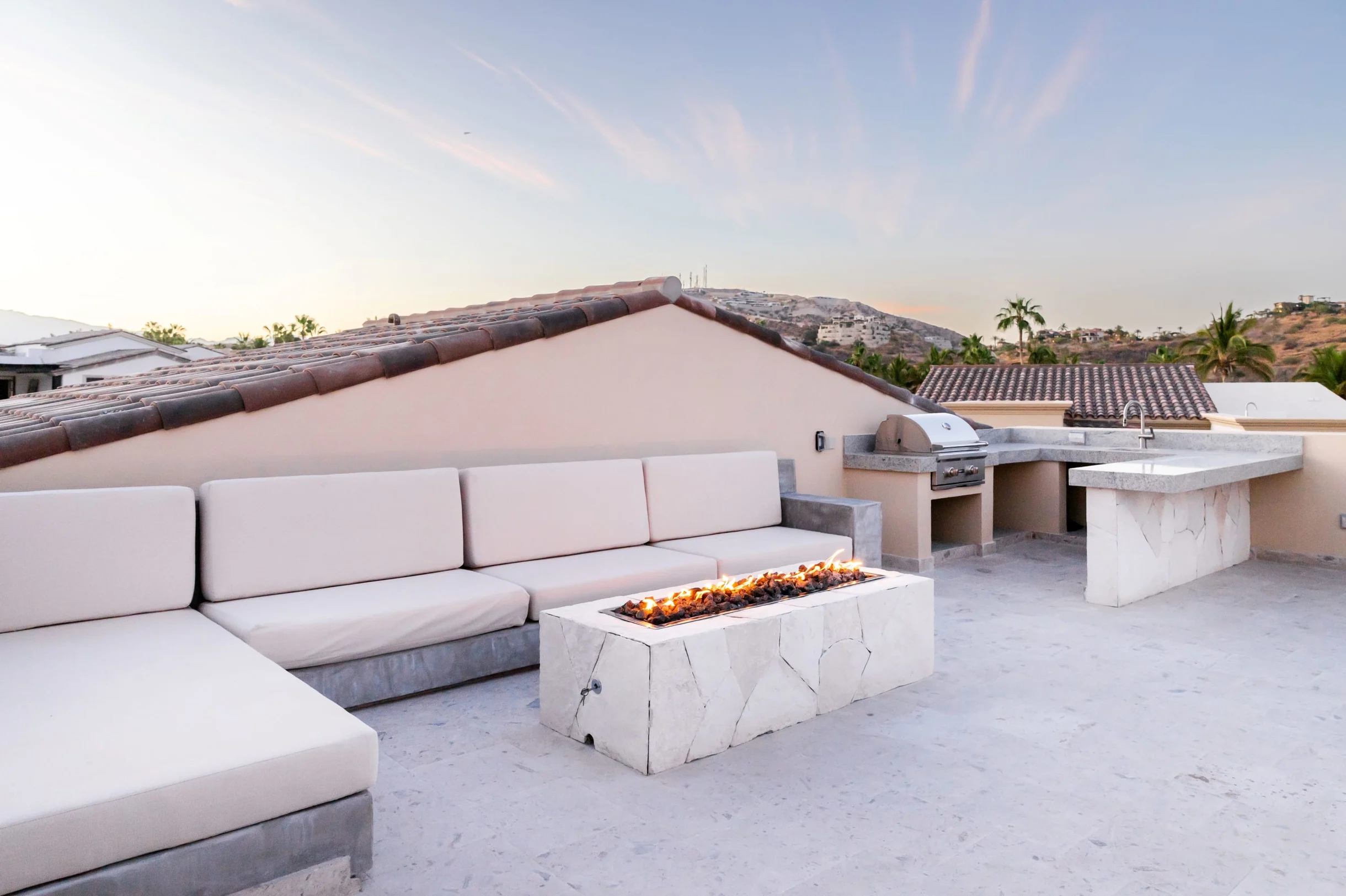 3 Bedroom, 2 Bathroom Penthouse #25