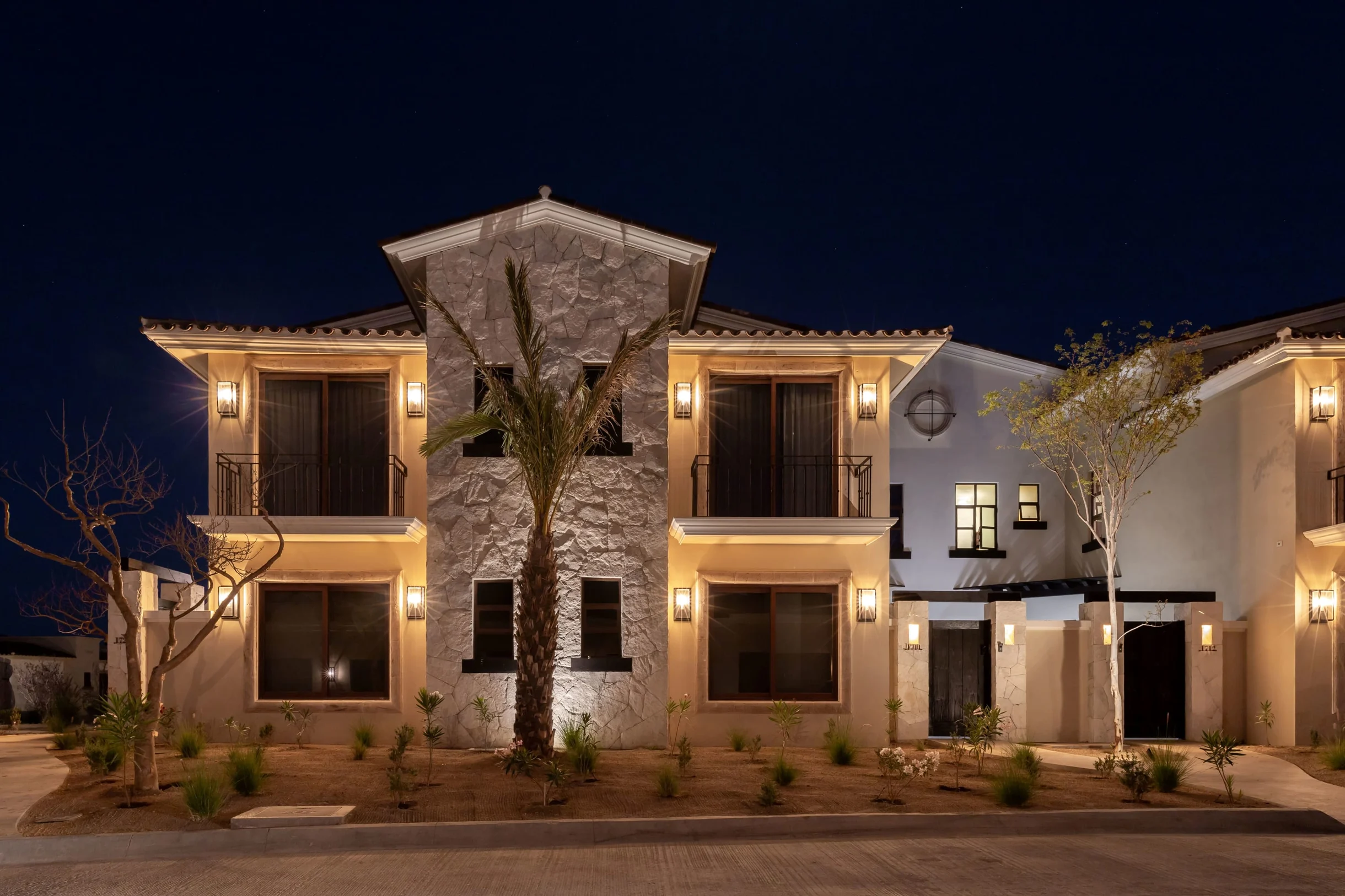 3 Bedroom, 2 Bathroom Penthouse #27