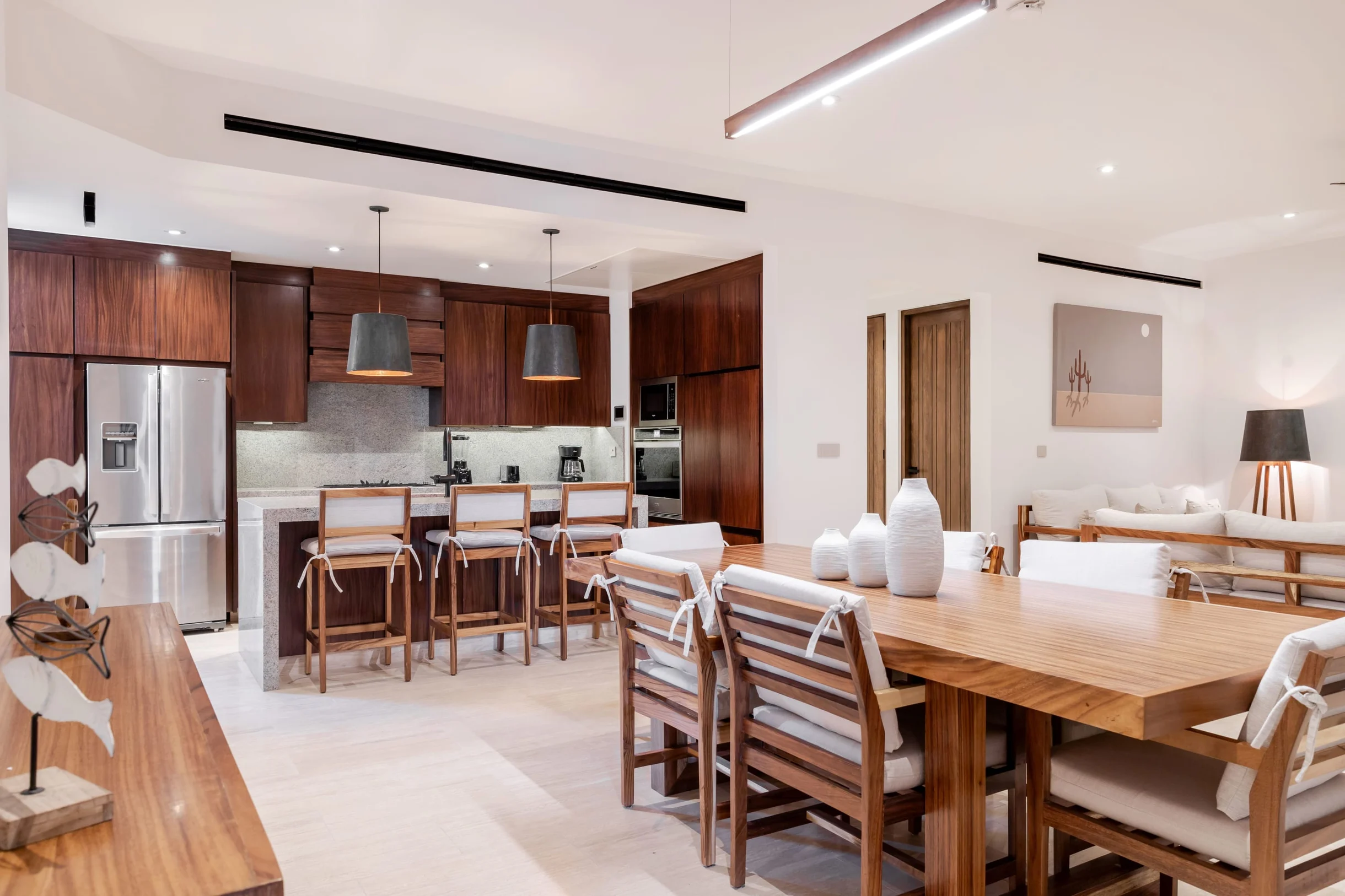 3 Bedroom, 2 Bathroom Penthouse #15