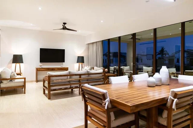 3 Bedroom Palm Garden #13