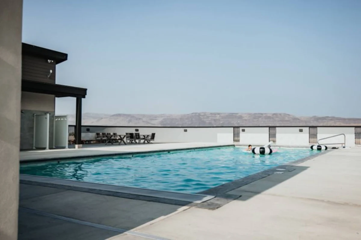 Gorge Getaway Starts Here #227