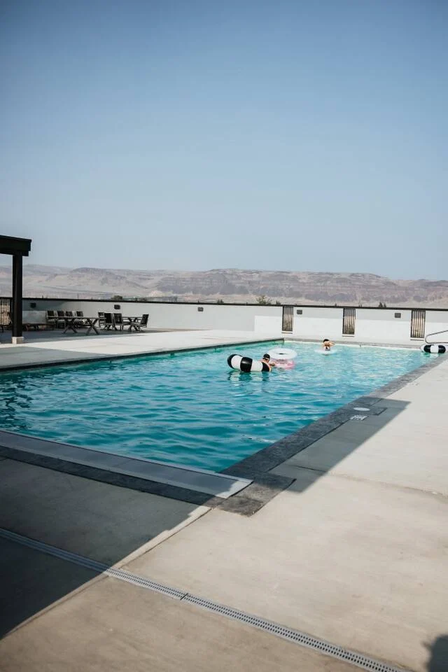 Gorge Getaway Starts Here #231
