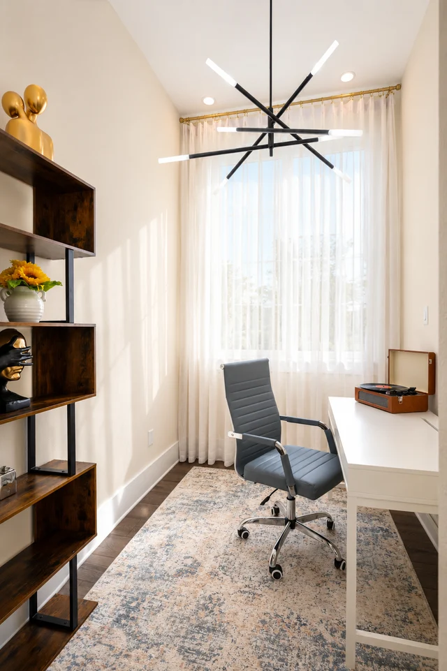 4BR+Private Rooftop · Pet-Friendly · Downtown HTX #75