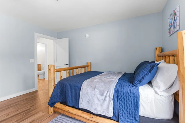Bedroom 1 image 1