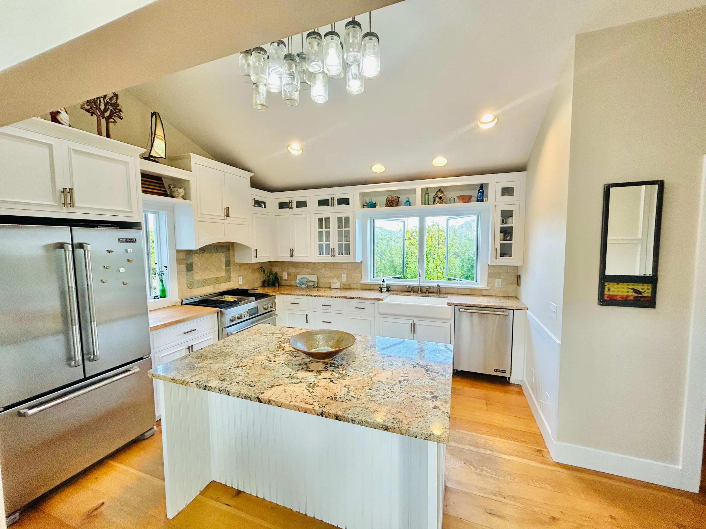 Home in New Shoreham property photo 4